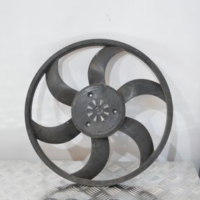 Крыльчатка вентилятора BMW E81 E82 E87 E88 E90 E91 E92 E93 X1 Z4 2004-2015 лопасти БМВ е81 е82 е87 е88 е90 17117590699
