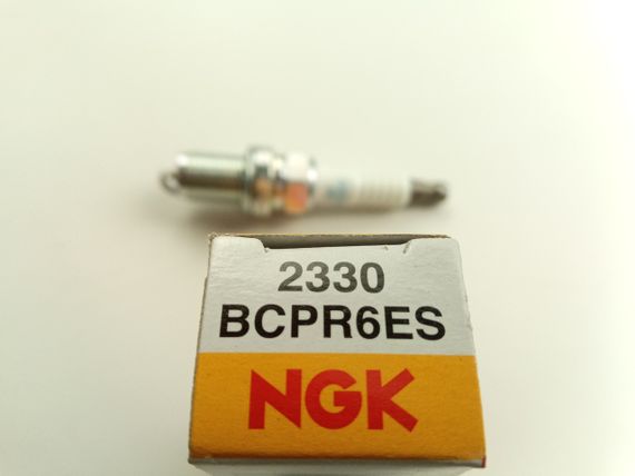 Свічка запалювання NGK BCPR6ES/2330 ВАЗ 2112