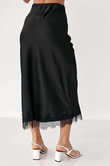 Атласна спідниця міді з мереживом - чорний цвет, M (є розміри) | Зображення 1