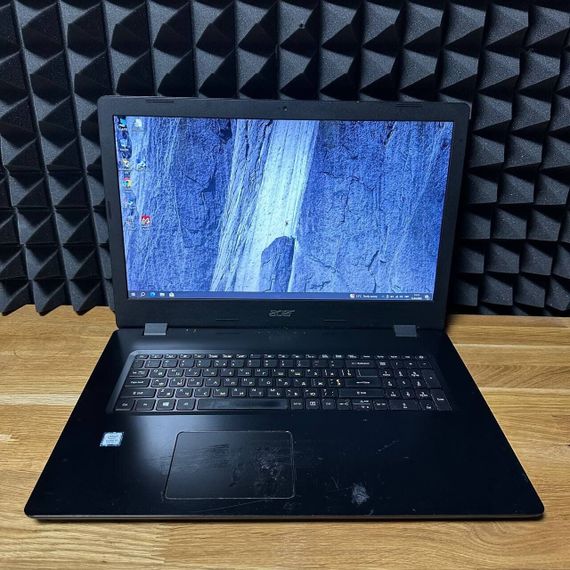 Ноутбук Б-клас Acer Aspire А317-51 / 17.3" (1600x900) TN / Intel Core i5-8265U (4 (8) ядра по 1.6 - 3.9 GHz) / 8 GB DDR4 / 256 GB SSD / Intel UHD Graphics 620 / WebCam б/в | Зображення 1