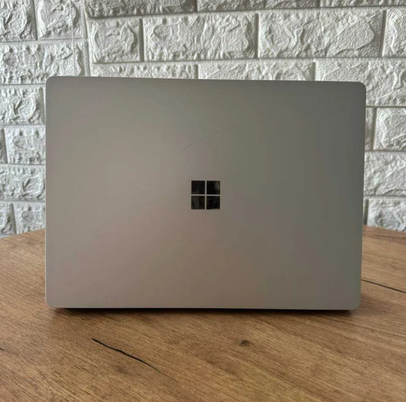 Ноутбук Сенсорний Surface Laptop i5 7300U 8Gb SSD 128Gb Б/В | Зображення 1