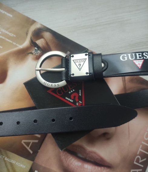 Жіночий чорний шкіряний ремінь Guess срібло пряжка | Зображення 1