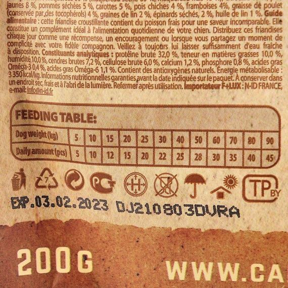 Ласощі Carnilove Dog Crunchy Snack Mackerel with Raspberries для собак для міцного імунітету зі скумбрією та малиною 200 г | Зображення 2