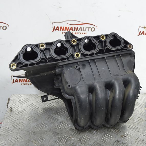 Впускний колектор 1.4 16V Volkswagen Polo 2001-2009 Колектор впускний Фольксваген Поло 036129711DR | Зображення 1