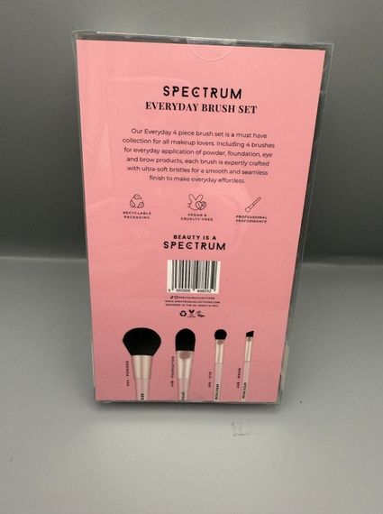 Набір пензлів для макіяжу Spectrum Collections Everyday Brush Set4 Piece Brush Set | Зображення 1