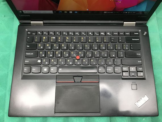 Ультрабук Б-класс Lenovo ThinkPad X1 Carbon (4th Gen) / 14" (1920x1080) IPS / Intel Core i5-6300U (2 (4) ядра по 2.4 - 3.0 GHz) / 8 GB DDR3 / 192 GB SSD M.2 / Intel HD Graphics 520 / WebCam / Fingerprint / miniDP / HDMI б/у | Зображення 3