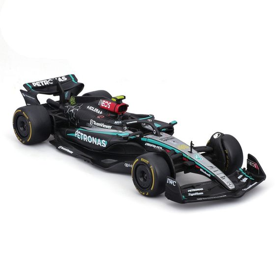 Коллекционная автомодель Mercedes-AMG F1 W15 Performance (2024) Bburago 18-38208, 1:43 масштаб | Зображення 4