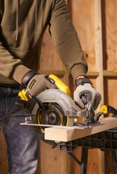 Пила циркулярна акумуляторна Stanley Fatmax з АКБ та ЗП SFMCS550M2K | Зображення 6