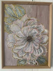🌸✨ Картина ручної роботи “Ніжна квітка з золотом” 30×40 см — елегантний декор для вашого інтер’єру ✨🌸