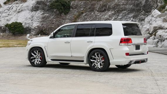 Комплект обвесов 2016-2024 (Wald) для Toyota Land Cruiser 200 | Зображення 3