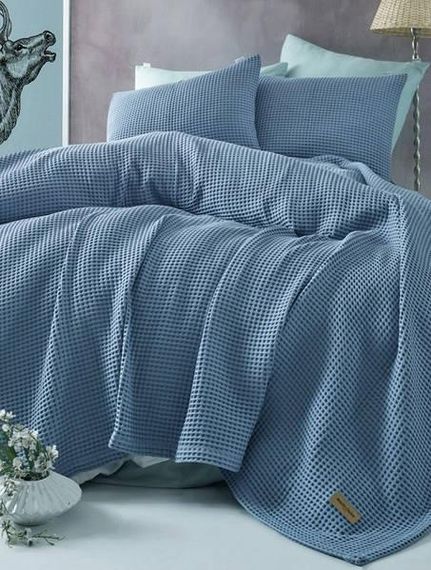 Простынь (240х260см) с наволочками (50х70см) Marie Claire Antrasit Вафельные