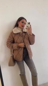 Куртка стьобана з хутряним з'ємним коміром колір бежевий розмір XS-XL XL