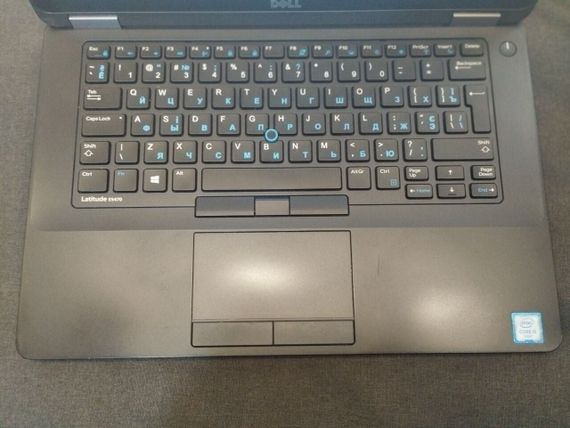 Ноутбук Б-класс Dell Latitude E5470 / 14" (1920x1080) TN / Intel Core i5-6440HQ (4 ядра по 2.6 - 3.5 GHz) / 8 GB DDR4 / 256 GB SSD / Intel HD Graphics 530 / WebCam б/у | Зображення 5