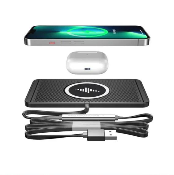 Силиконовый коврик в авто с быстрой беспроводной зарядкой Car Wireless Pad C1 15W