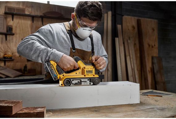 Шліфмашина стрічкова акумуляторна безщіткова 75х533 мм DeWALT DCW220N | Зображення 9