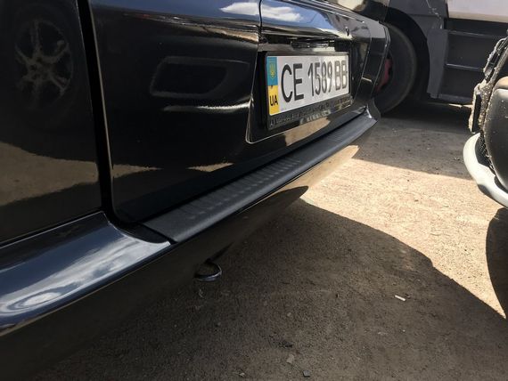 Накладка на задній бампер DDU-мат (ABS) для Mercedes Vito W638 1996-2003 років | Зображення 1