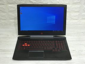 Ноутбук  HP Omen 15.6 FHD IPS Intel i5-7300HQ 8 RAM  NVIDIA GTX 1050 4 ГБ