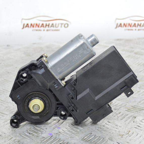 Моторчик склопідйомника передній лівий Peugeot 307 2001-2008 Пежо 0130821767 9634457580 | Зображення 1