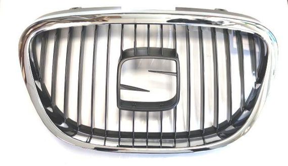 Решітка радіатора Seat Altea Leon Toledo хром/чорна FP 6205 990 5P0853651A 5P0853651A9B9 672405 PST07012GA
