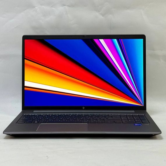 Мобільна робоча станція HP ZBook Power 15 G8 / 15.6" (1920x1080) IPS / Intel Core i5-11400H (6 (12) ядер по 4.5 GHz) / 32 GB DDR4 / 512 GB SSD / Intel UHD Graphics / WebCam / Windows 11 Pro б/в + Подарунок Бездротова миша USB / Wireless | Зображення 2