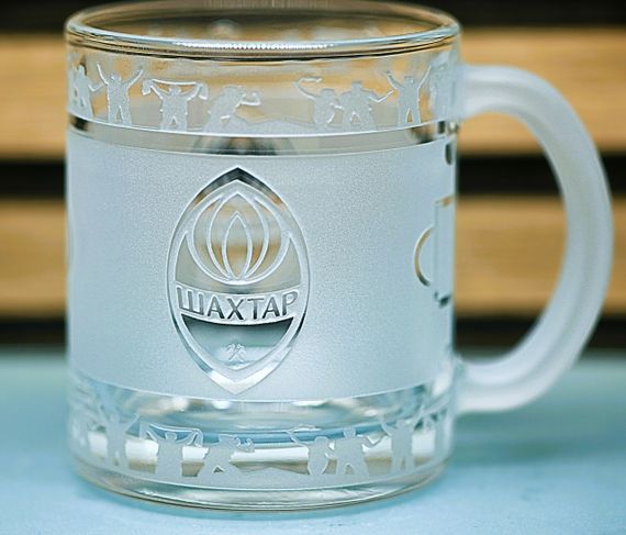 Скляна чашка 320 мл ФК Шахтар Донецьк  з гравіюванням подарунок для фаната ФК  футбольна кружка кругова | Зображення 1