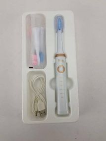 Электрическая зубная щетка Shuke с 4-мя насадками Белая