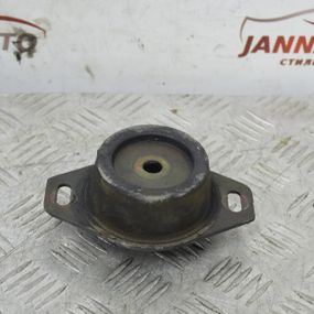 Подушка кріплення КПП Peugeot Partner 2003-2008 Опора кріплення коробки передач Пежо Партнер