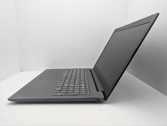 Ноутбук Lenovo IdeaPad 330-15IKB / 15.6" (1366x768) TN / Intel Pentium 4415U (2 (4) ядра по 2.3 GHz) / 4 GB DDR4 / 240 GB SSD / nVidia GeForce MX110, 2 GB GDDR5, 64-bit / WebCam б/у | Зображення 4