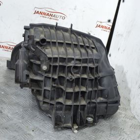 Впускний колектор 2.0 BMW E87 E90 E91 2004-2011 Колектор впускний БМВ е87 е90 е91 7602063