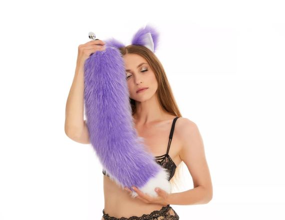 Анальний хутряний пухнастий хвіст без пробки, Фіолетовий з білим кінчиком, OKOVA 60 см. sexstyle | Зображення 2