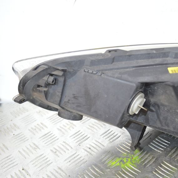 Фара права Ford Fiesta VI 2013-2017 рестайлінг Фара передня права Форд Фієста 6 C1BB13W029AE | Зображення 6