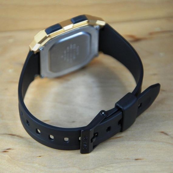 Чоловічі стильні кварцові годинники електронні оригінальні Casio Collection F-201WAM-9AVEF | Зображення 1
