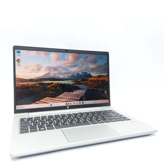 Ультрабук HP ProBook 445 G8 / 14" (1920x1080) IPS / AMD Ryzen 5 5600U (6 (12) ядер по 2.3 - 4.2 GHz) / 16 GB DDR4 / 256 GB SSD M.2 NVMe / Radeon RX Vega 7 Graphics / WebCam б/у | Зображення 1