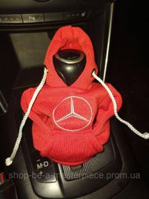 Чехол кофта Худи аксессуар на КПП Car Hoodie мерседес Mercedes красный подарок автомобилисту 10070