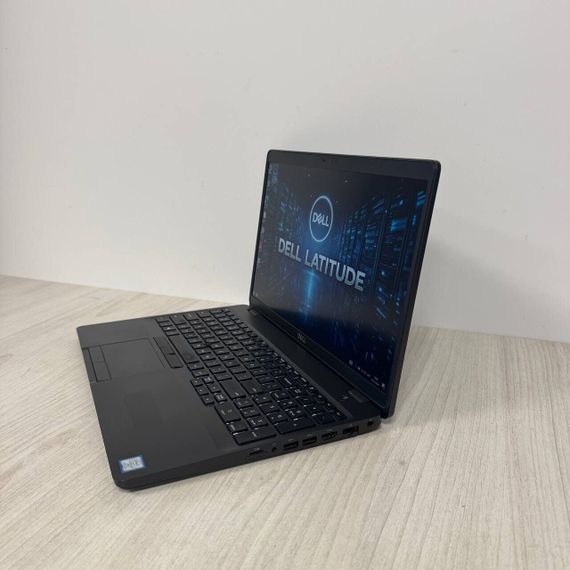 Ультрабук Dell Latitude 5500 / 15.6" (1920x1080) IPS / Intel Core i7-8665U (4 (8) ядра по 1.9 - 4.8 GHz) / 16 GB DDR4 / 256 GB SSD / AMD Radeon 540x, 2 GB GDDR5, 64-bit / WebCam б/у | Зображення 4