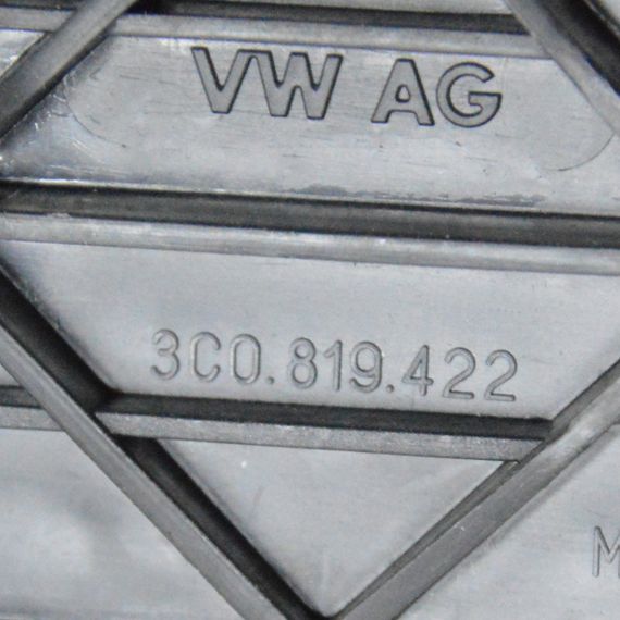 Кришка фільтра салона Volkswagen Golf V Passat B6 кришка салонного фільтра Фольксваген Гольф Пассат 3C0819422 | Зображення 2