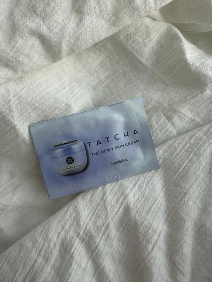 Tatcha the dewy skin cream plumping & hydrating moisturizer – увлажняющий крем для упругости
