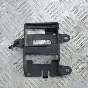 Тримач датчика радара правий Mercedes W216 2006-2014 Кронштейн радарного датчика Мерседес в216 A2168850340