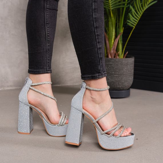 Женские босоножки Fashion Roxana 3964 38 размер 245 см Серебристый | Зображення 2