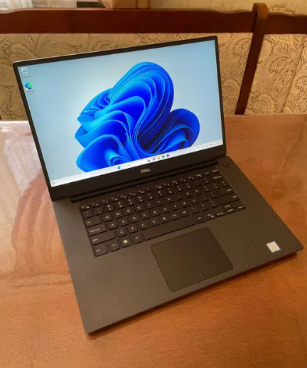Игровой ноутбук Dell XPS 9570 / 15.6" (1920x1080) IPS / Intel Core i7-8750H (6 (12) ядер по 2.2 - 4.1 GHz) / 16 GB DDR4 / 256 GB SSD / nVidia GeForce GTX 1050 Ti, 4 GB GDDR5, 128-bit / WebCam б/у | Зображення 2