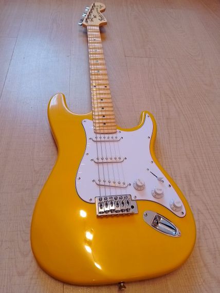 Электрогитара Fender Stratocaster Yngwie Malmsteen горчичный China | Зображення 3