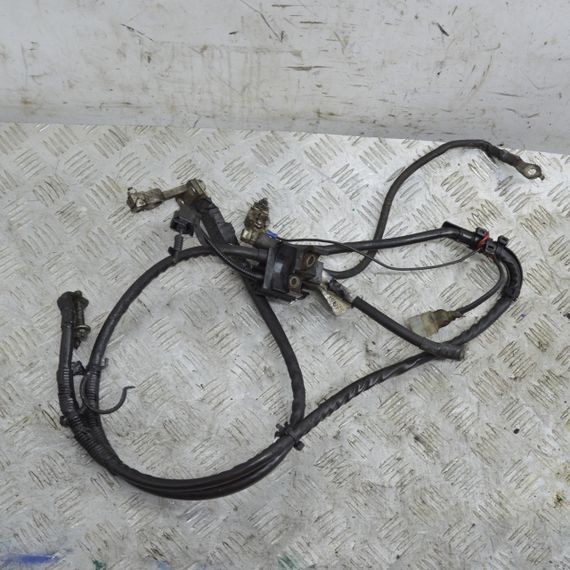 Провід акумулятора мінус 1.8 SCI Ford Mondeo III 2000-2007 Клема мінусова акб Форд Мондео 3 4M5T14A280