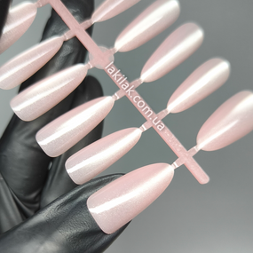 Гелевые типсы №3 нюдовый светоотражающий кошачий глаз (стилет) 30шт