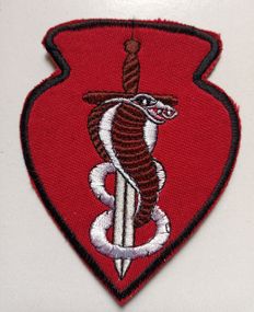 Шеврон Кобра (красный)