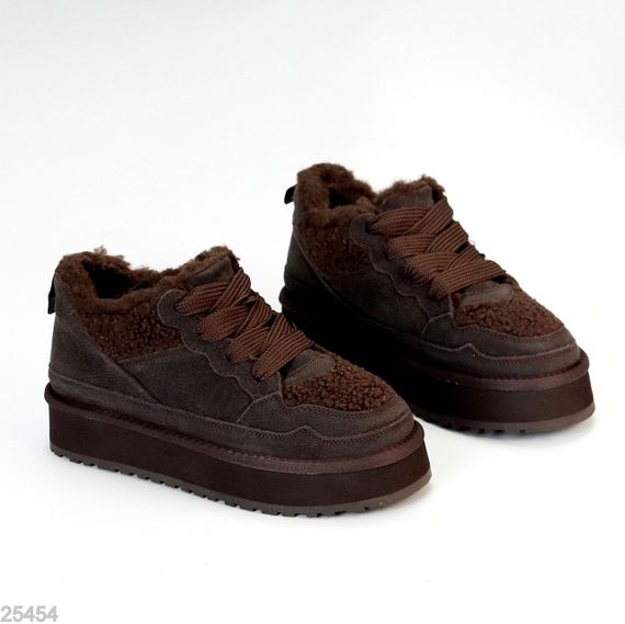 Теплые спортивные замшевые угги тедди на шнуровке цвет Шоколад | Зображення 1