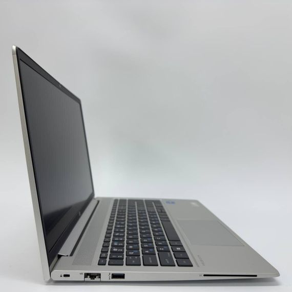 Ультрабук HP ProBook 650 G8 / 15.6" (1920x1080) IPS / Intel Core i5-1145G7 (4 (8) ядра по 2.6 - 4.4 GHz) / 16 GB DDR4 / 256 GB SSD / Intel Iris Xe Graphics / WebCam б/в + Подарунок Мишка та килимок | Зображення 6