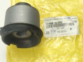 Сайлентблок передньої балки Tucson, MOBIS (624862E000) (62486-2E000)