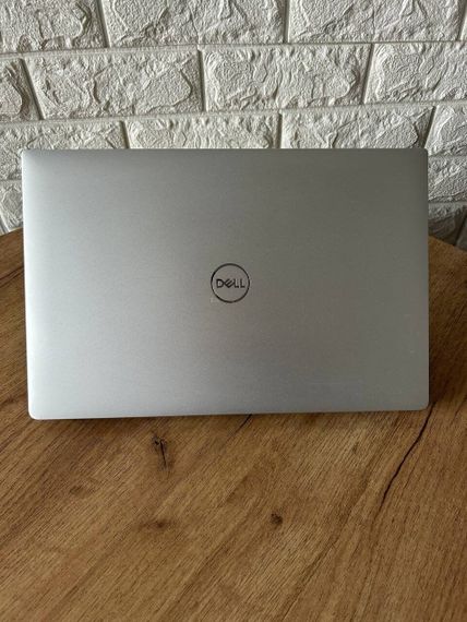 Игровой ультрабук Б-класс Dell XPS 7590 / 15.6" (1920x1080) IPS / Intel Core i7-9750H (6 (12) ядер по 2.6 - 4.5 GHz) / 16 GB DDR4 / 256 GB SSD M.2 / nVidia GeForce GTX 1650, 4 GB GDDR5, 128-bit / WebCam б/у | Зображення 2