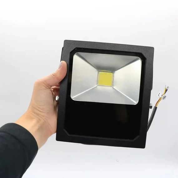 Світлодіодний прожектор 20W Потужне та економічне освітлення XPRO 20W (234572892_501) | Зображення 5