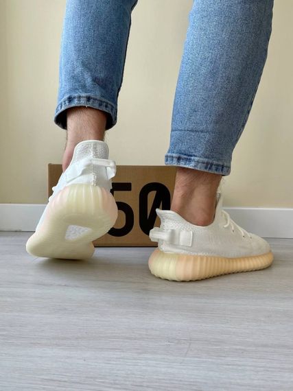 Кросівки Adidas Yeesy Boost 350 (белые) | Зображення 2